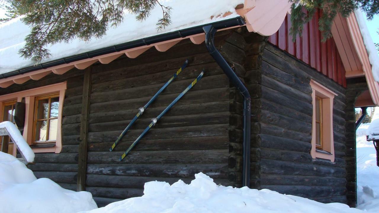 Tomtelandstugan Mora Exterior foto